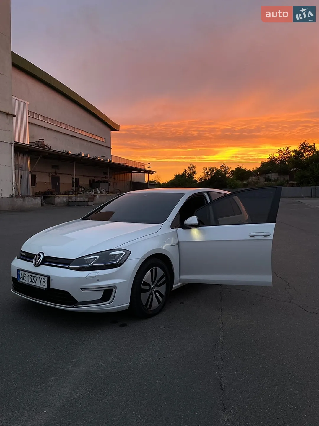 2018 Volkswagen Golf - мініатюра 3