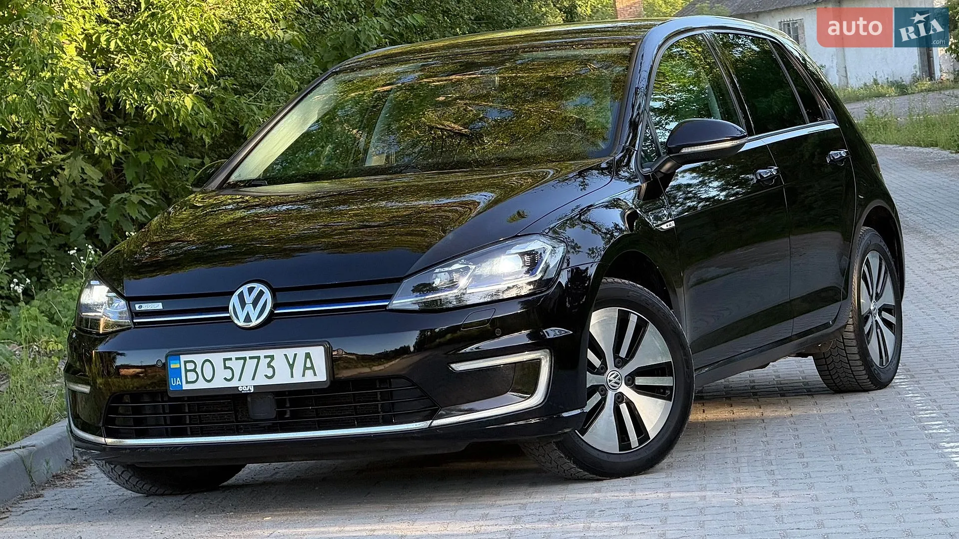 2017 Volkswagen Golf - мініатюра 2