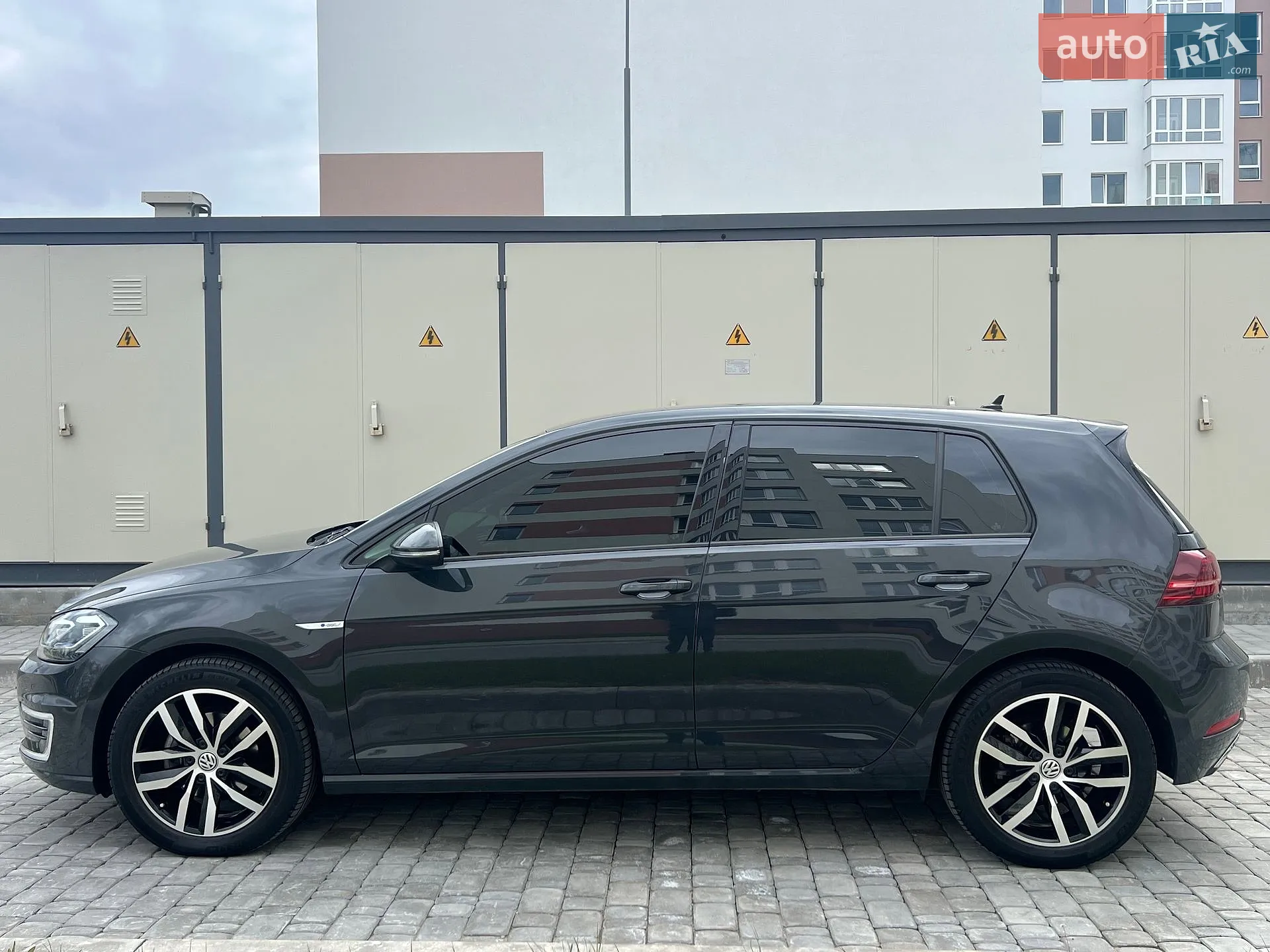 2020 Volkswagen Golf - мініатюра 4
