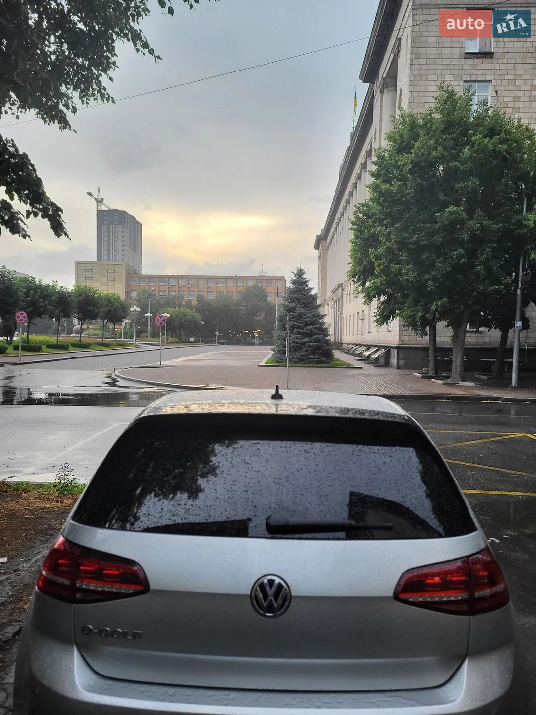 Volkswagen e-Golf 2015 VIN WVWZZZAUZGW902630 фото оголошення 70 з 73