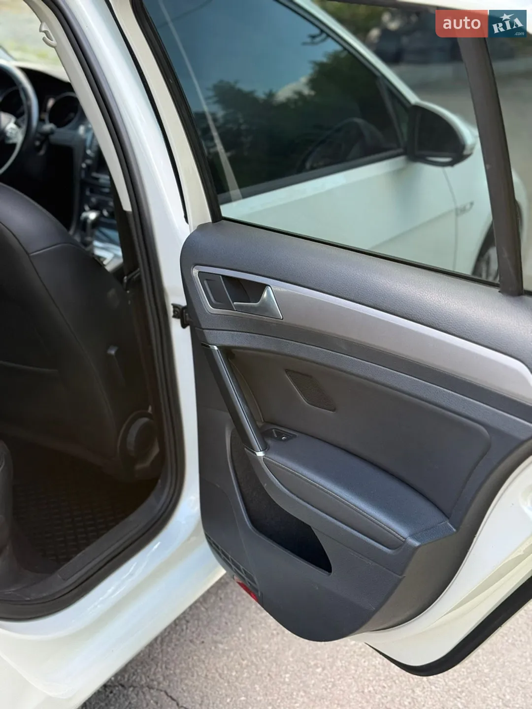 2015 Volkswagen Golf - мініатюра 21