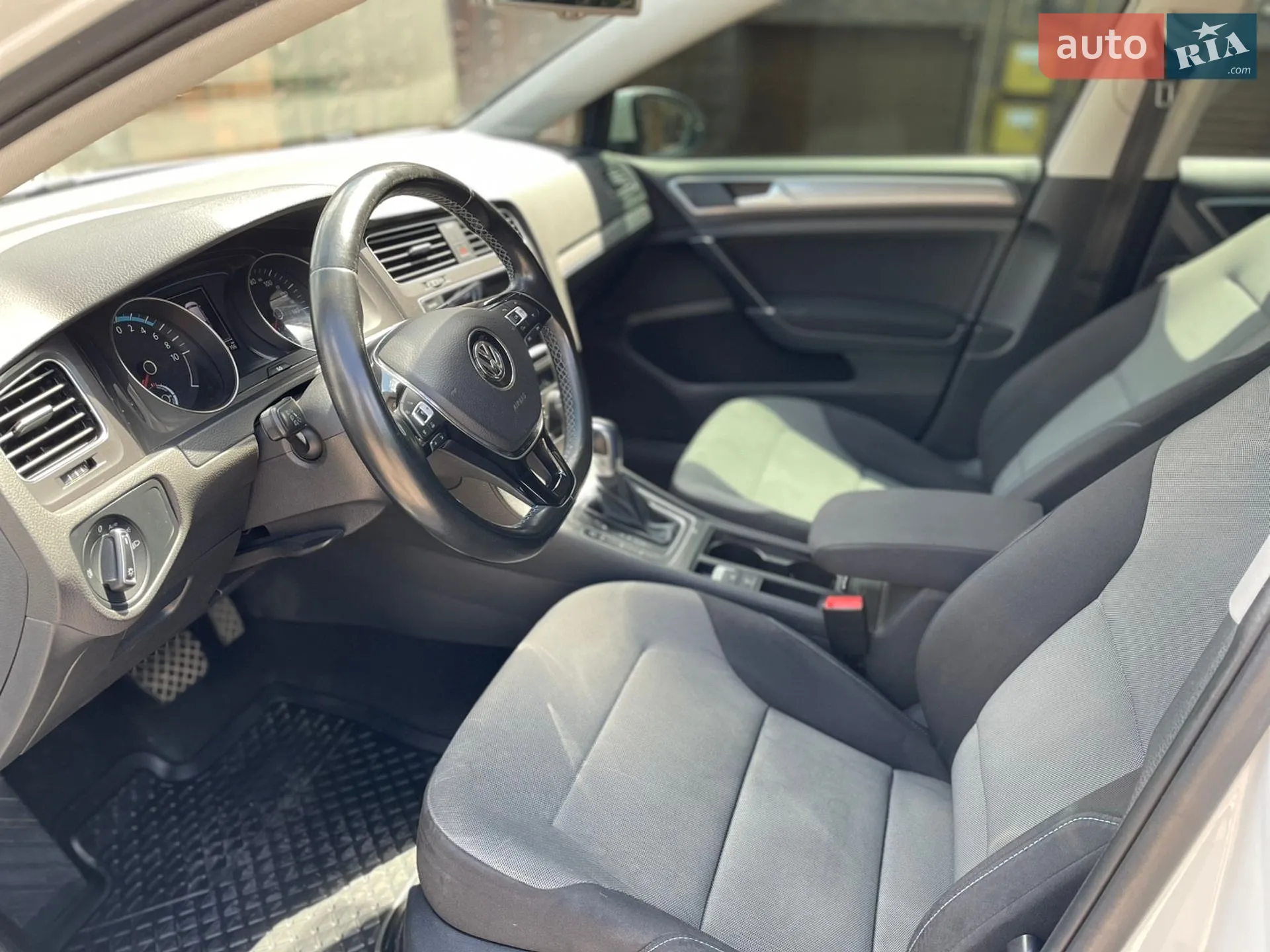 2016 Volkswagen Golf - мініатюра 10