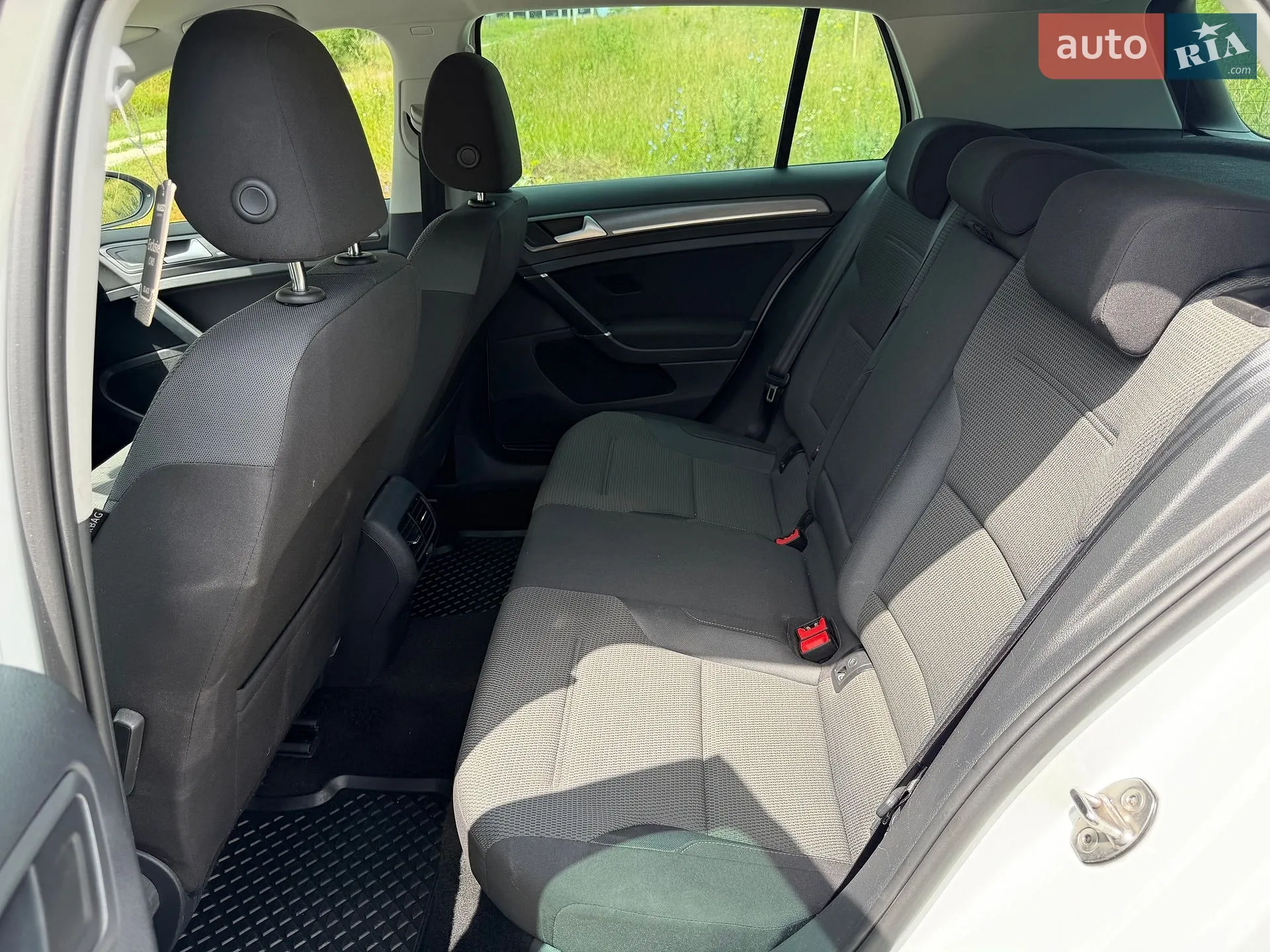 2018 Volkswagen Golf - мініатюра 12