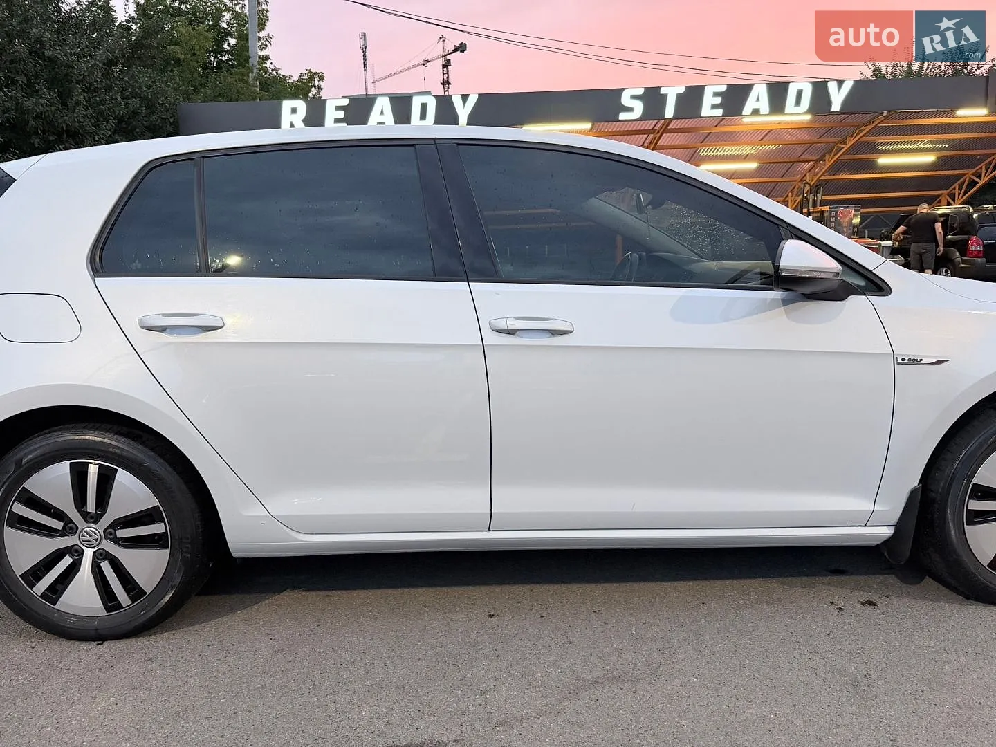 2017 Volkswagen Golf - мініатюра 4