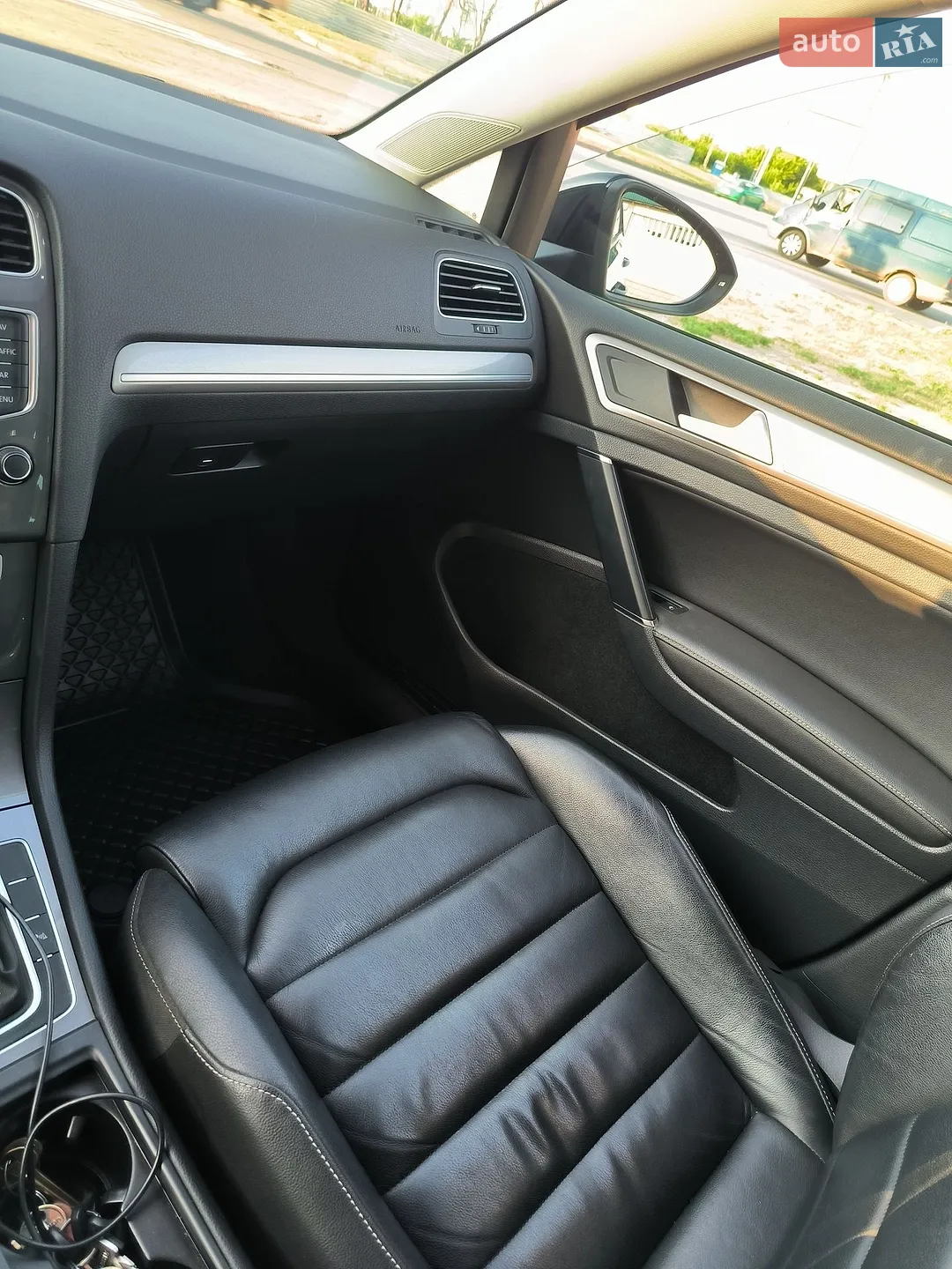 2015 Volkswagen Golf - мініатюра 21