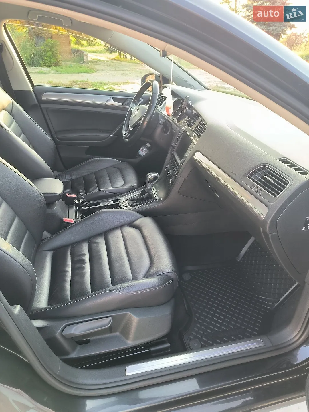 2015 Volkswagen Golf - мініатюра 31