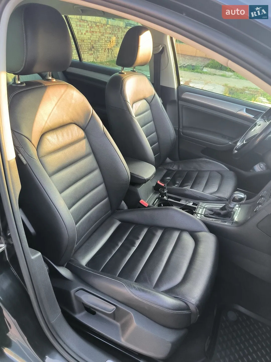 2015 Volkswagen Golf - мініатюра 32