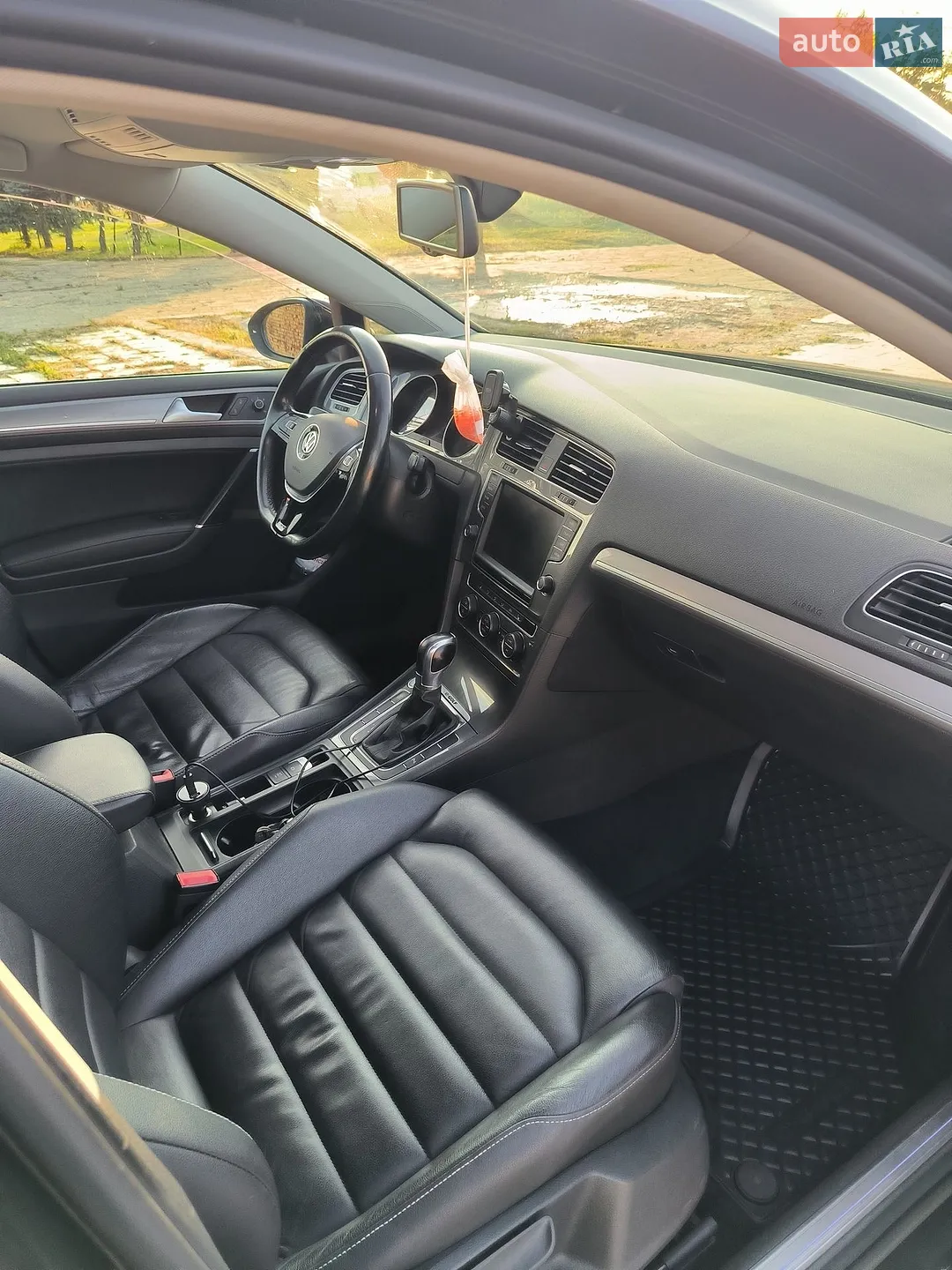 2015 Volkswagen Golf - мініатюра 33