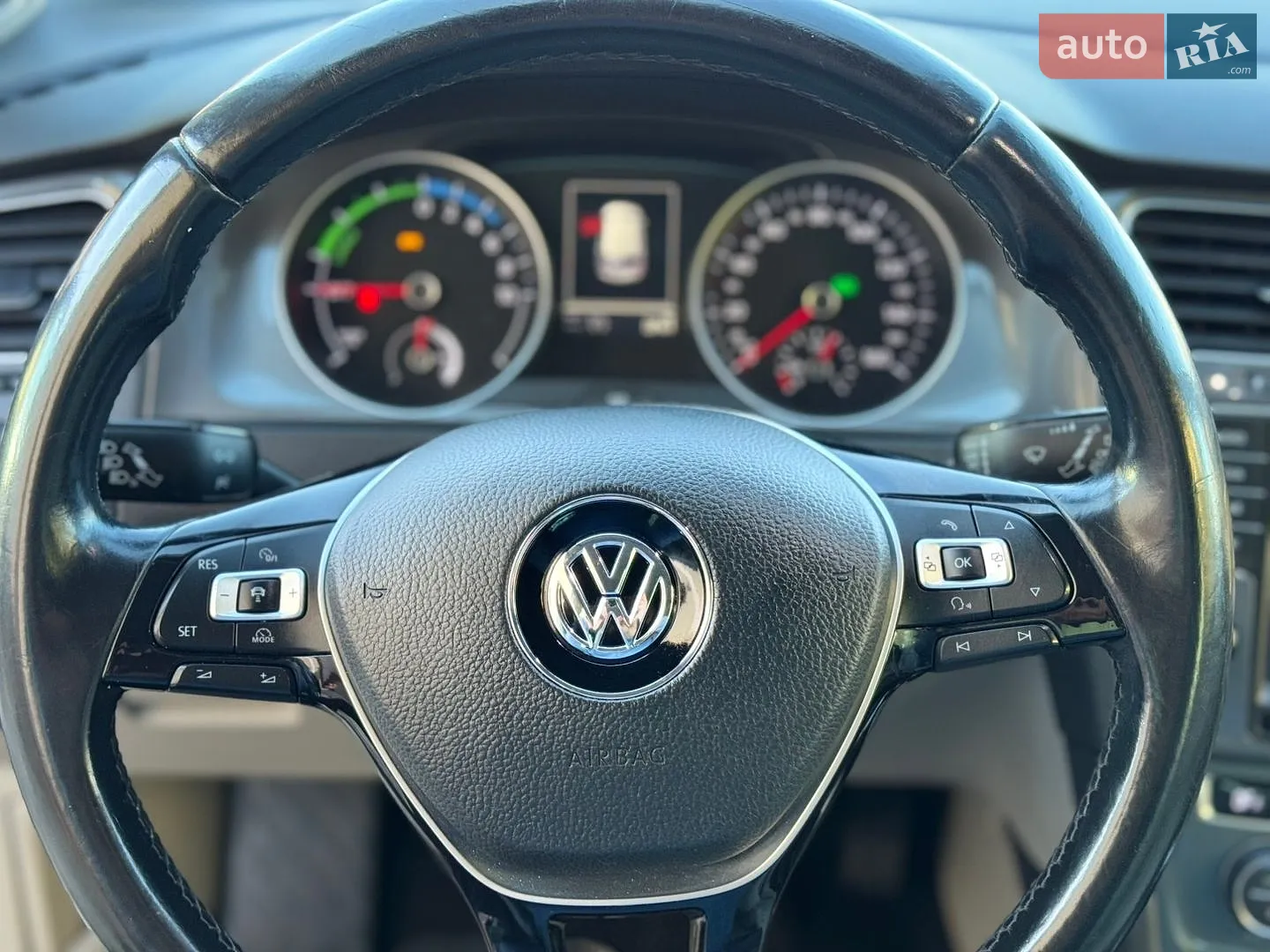 2015 Volkswagen Golf - мініатюра 42