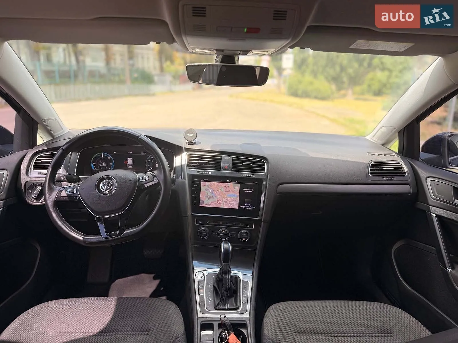 2019 Volkswagen Golf - мініатюра 13