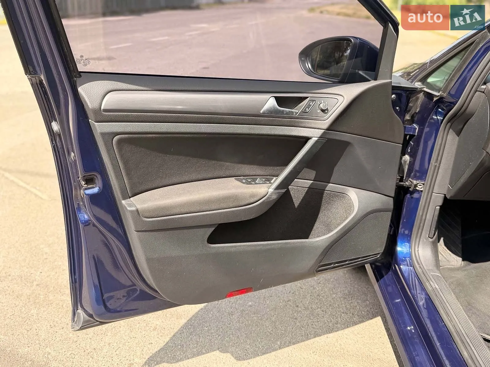 2019 Volkswagen Golf - мініатюра 17