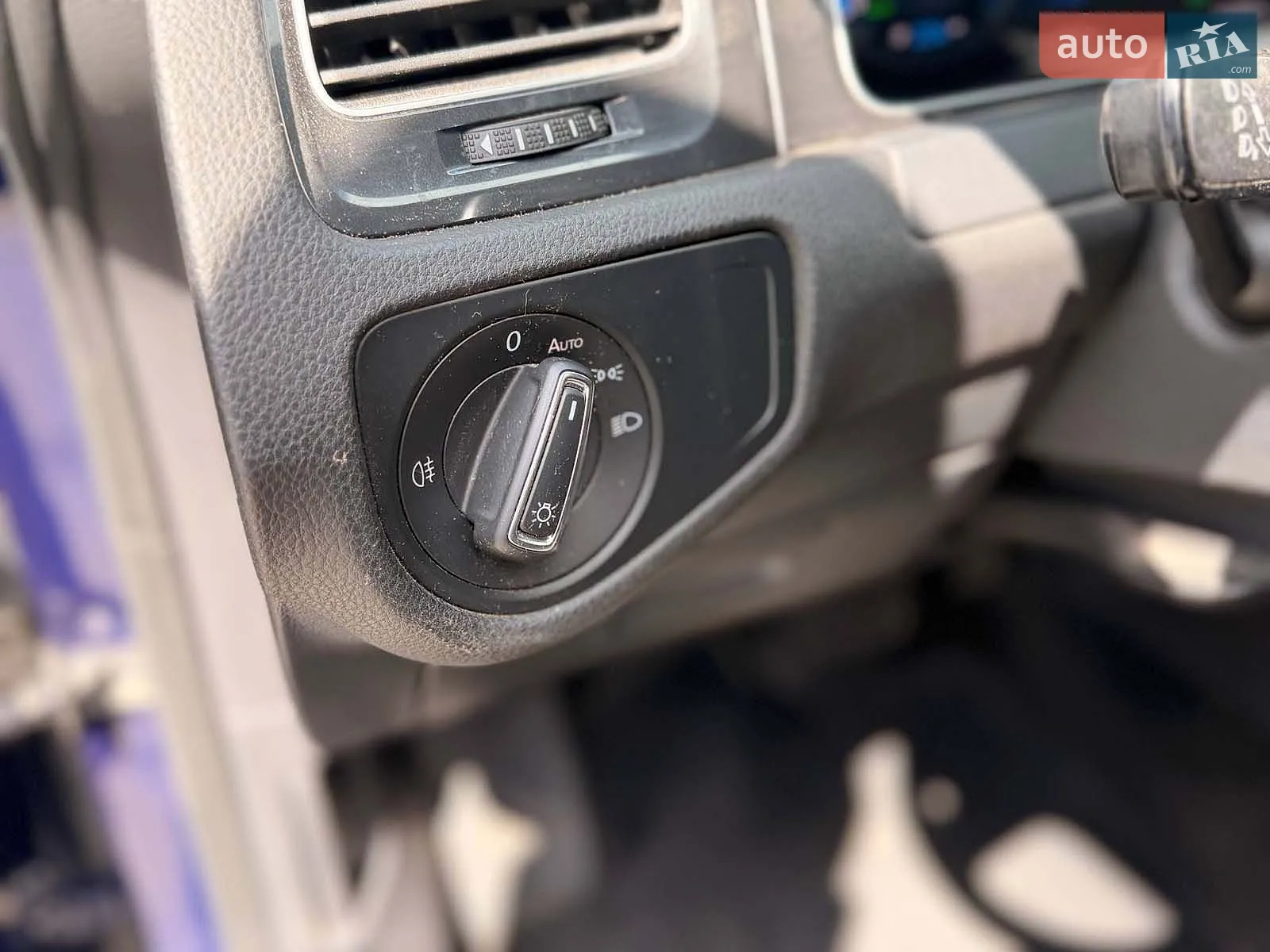 2019 Volkswagen Golf - мініатюра 18