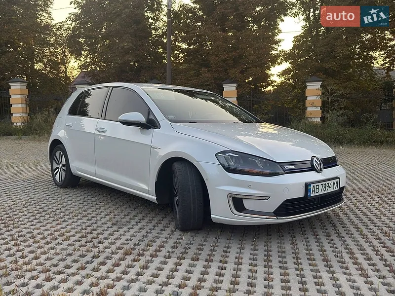 Volkswagen e-Golf 2014