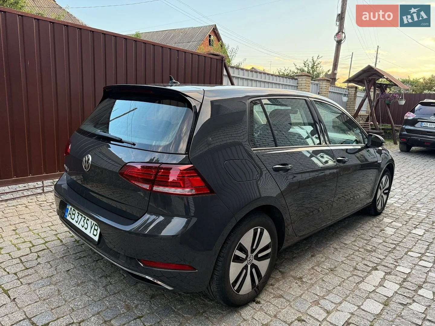 2020 Volkswagen Golf - мініатюра 3