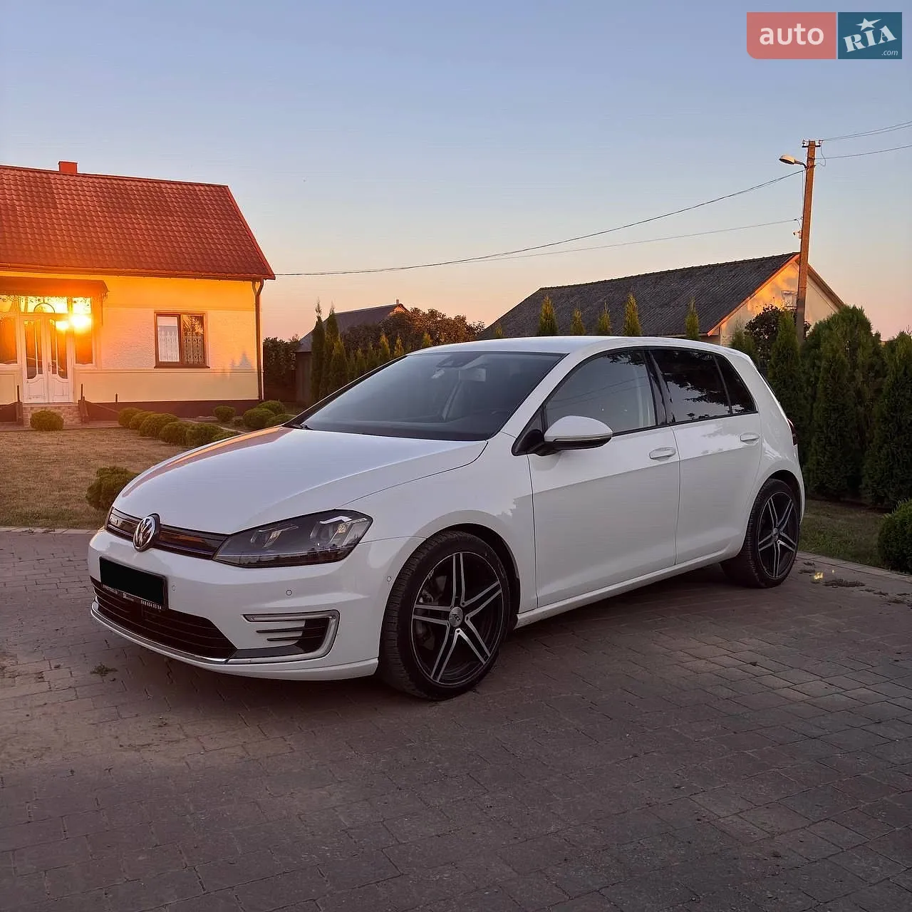 2014 Volkswagen Golf - мініатюра 2
