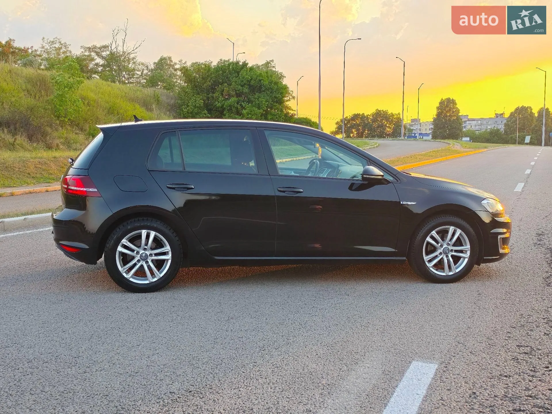 2016 Volkswagen Golf - мініатюра 4