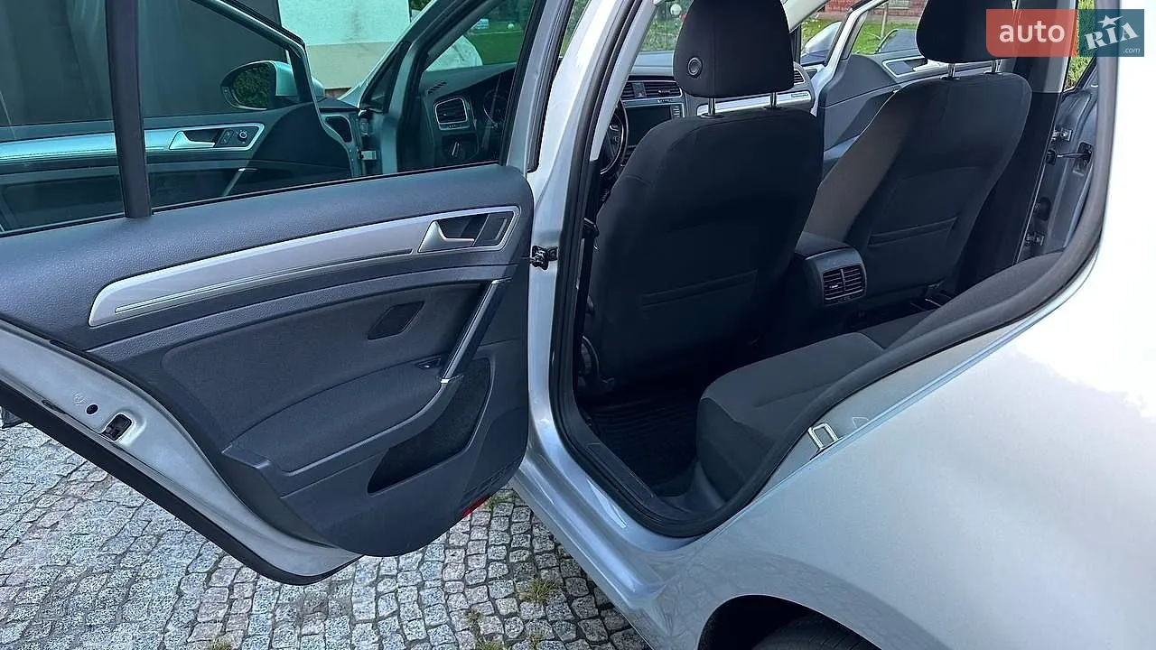 2015 Volkswagen Golf - мініатюра 17