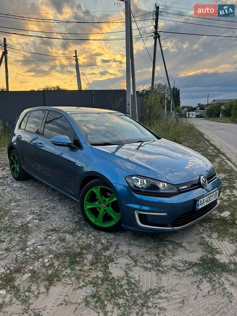 2014 Volkswagen Golf - фото 1