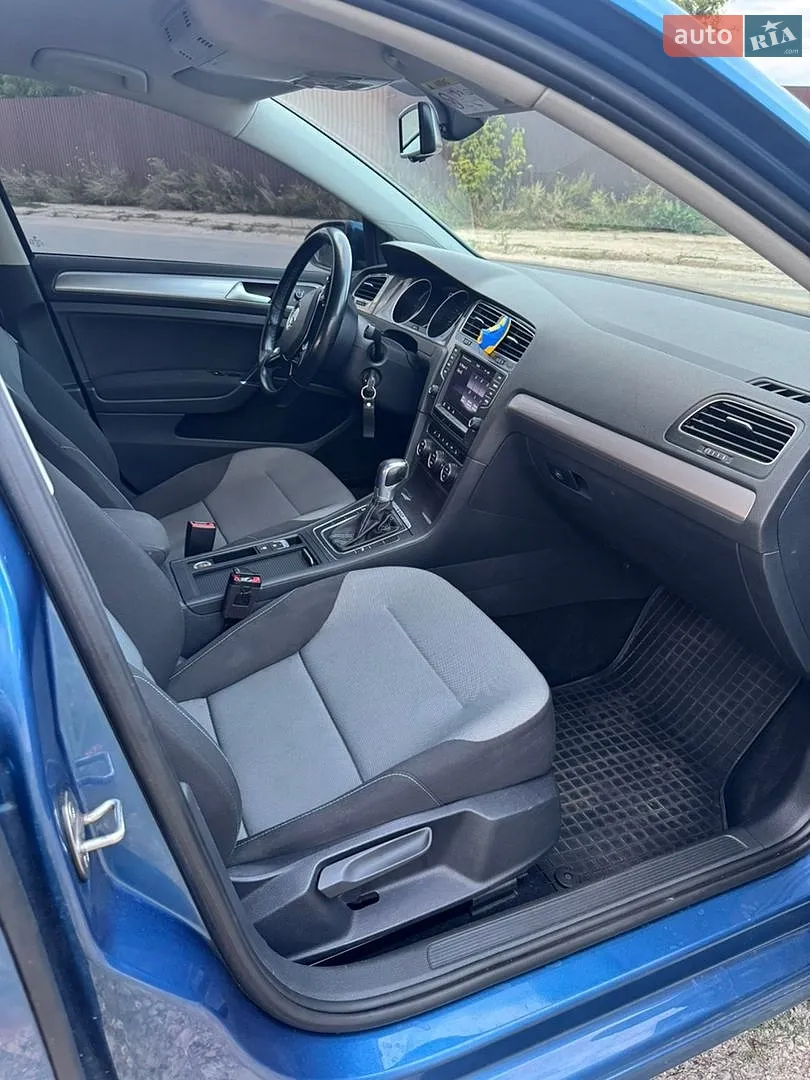 2014 Volkswagen Golf - мініатюра 10