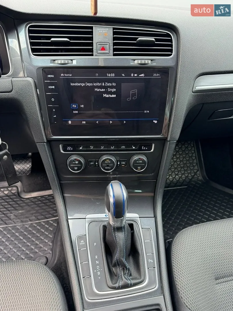 2017 Volkswagen Golf - мініатюра 18