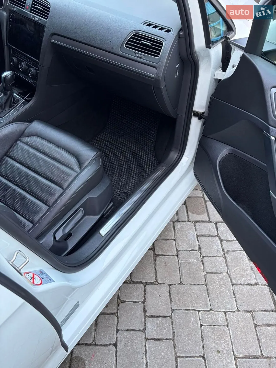 2019 Volkswagen Golf - мініатюра 9