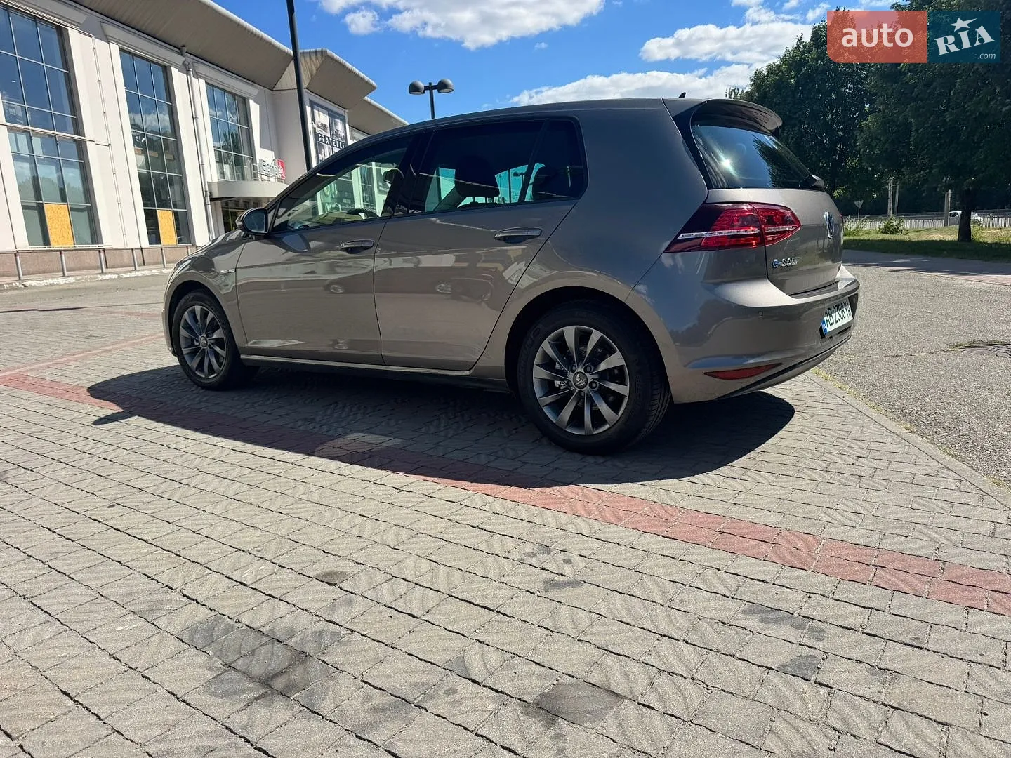 2015 Volkswagen Golf - мініатюра 26