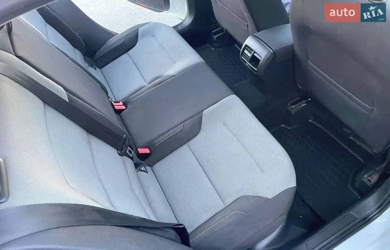 2014 Volkswagen Golf - мініатюра 7