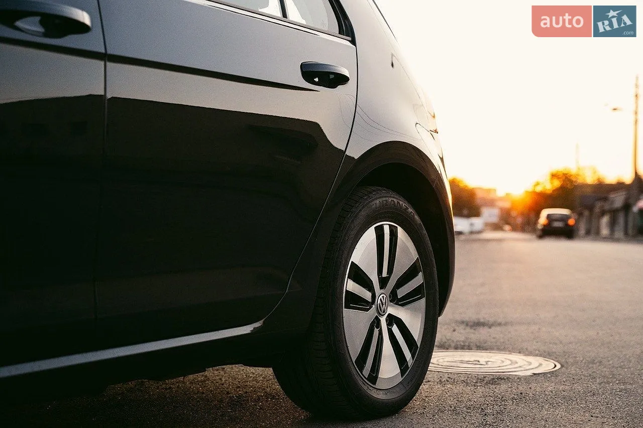 2019 Volkswagen Golf - мініатюра 12