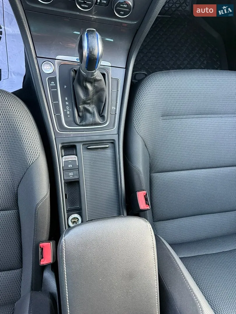 2014 Volkswagen Golf - мініатюра 21