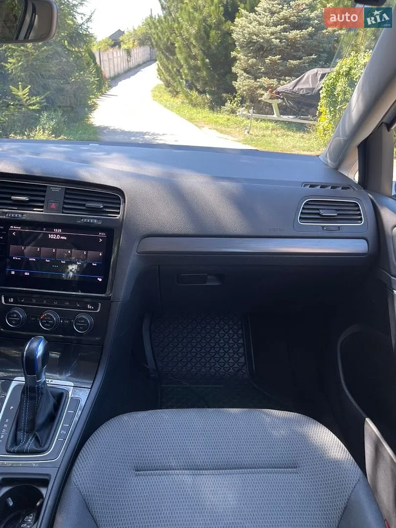 2018 Volkswagen Golf - мініатюра 28