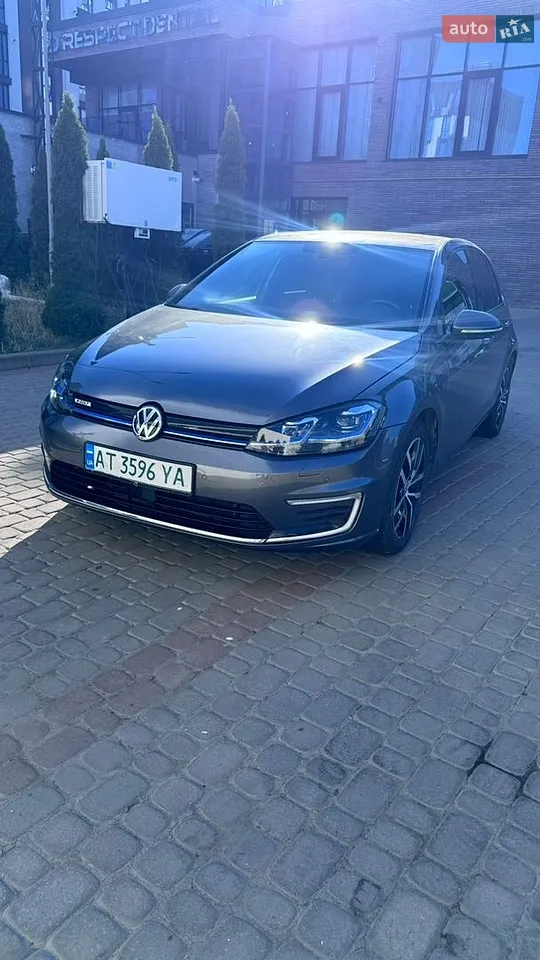2020 Volkswagen Golf - мініатюра 23