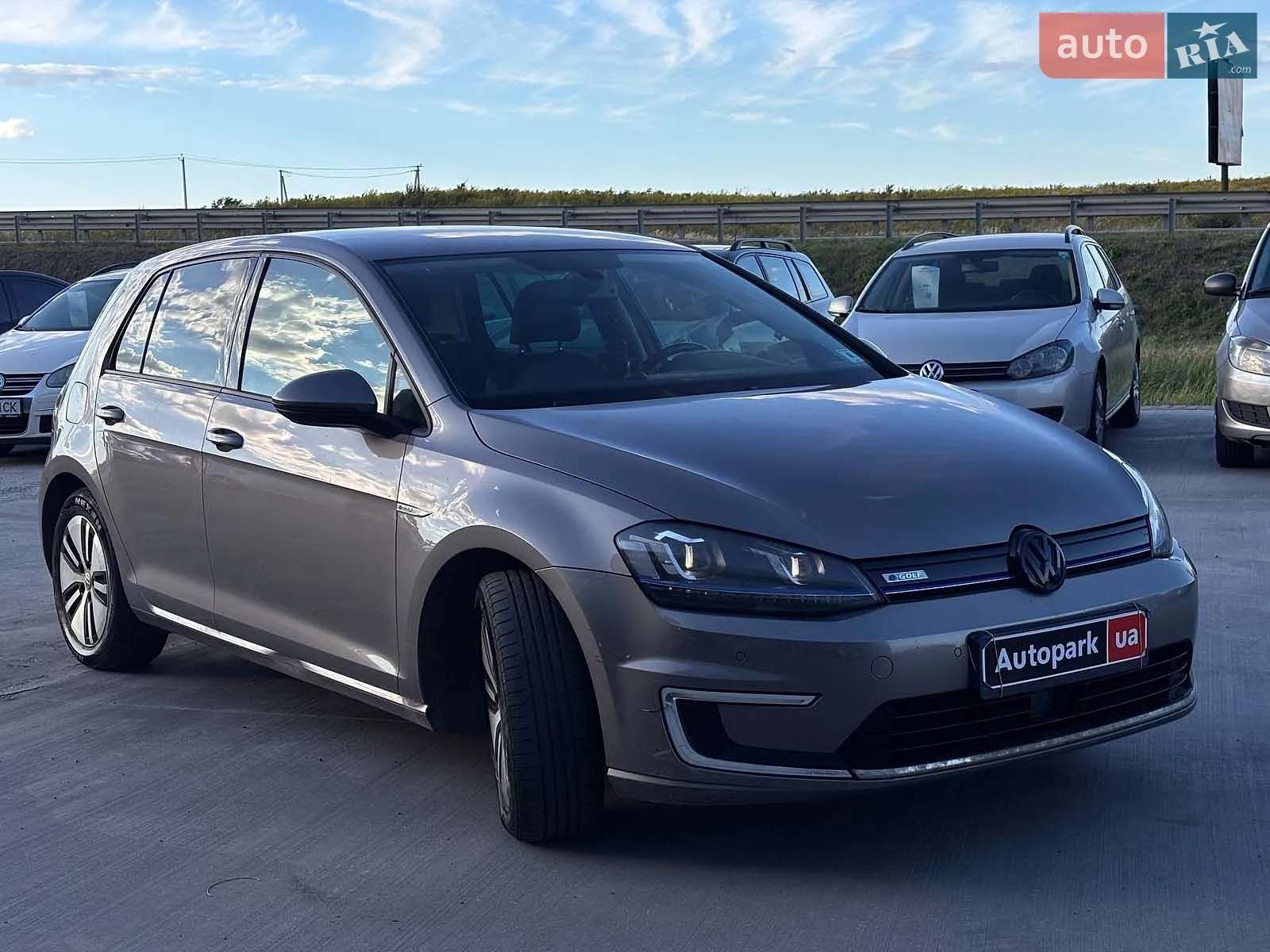 2014 Volkswagen Golf - мініатюра 12