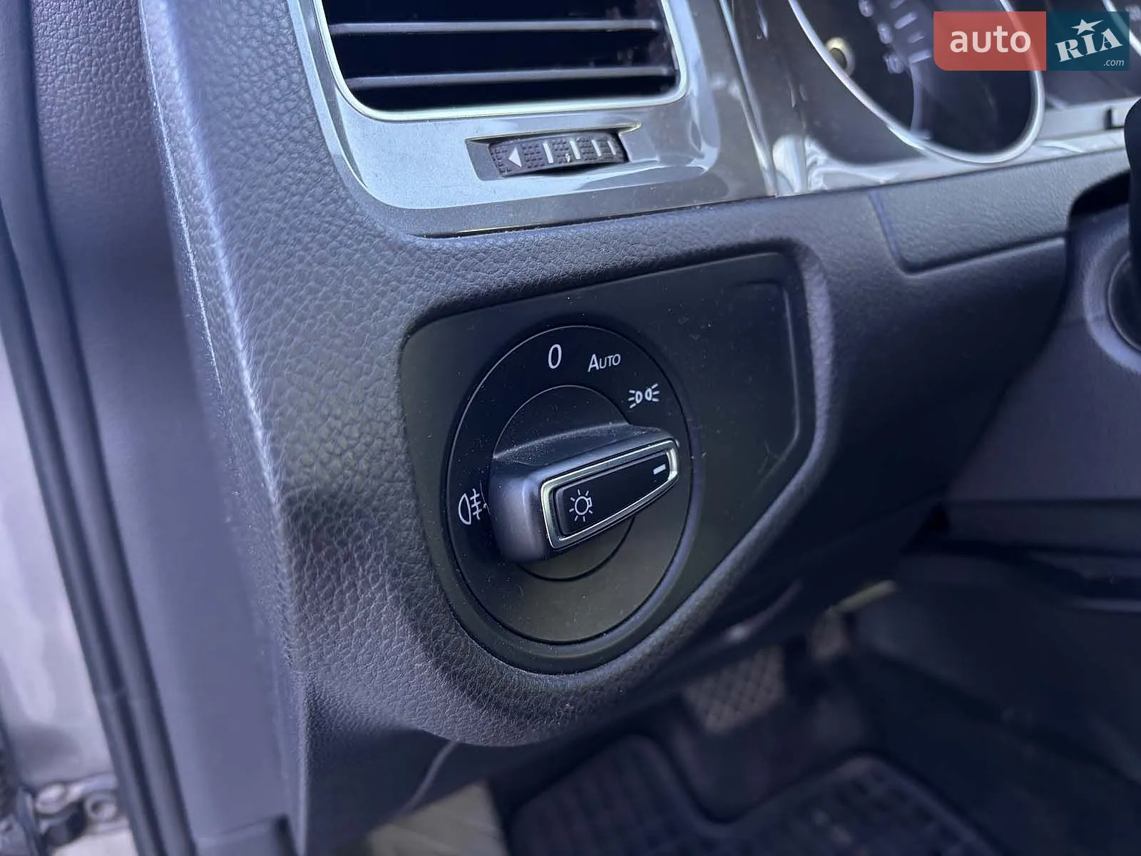 2014 Volkswagen Golf - мініатюра 23