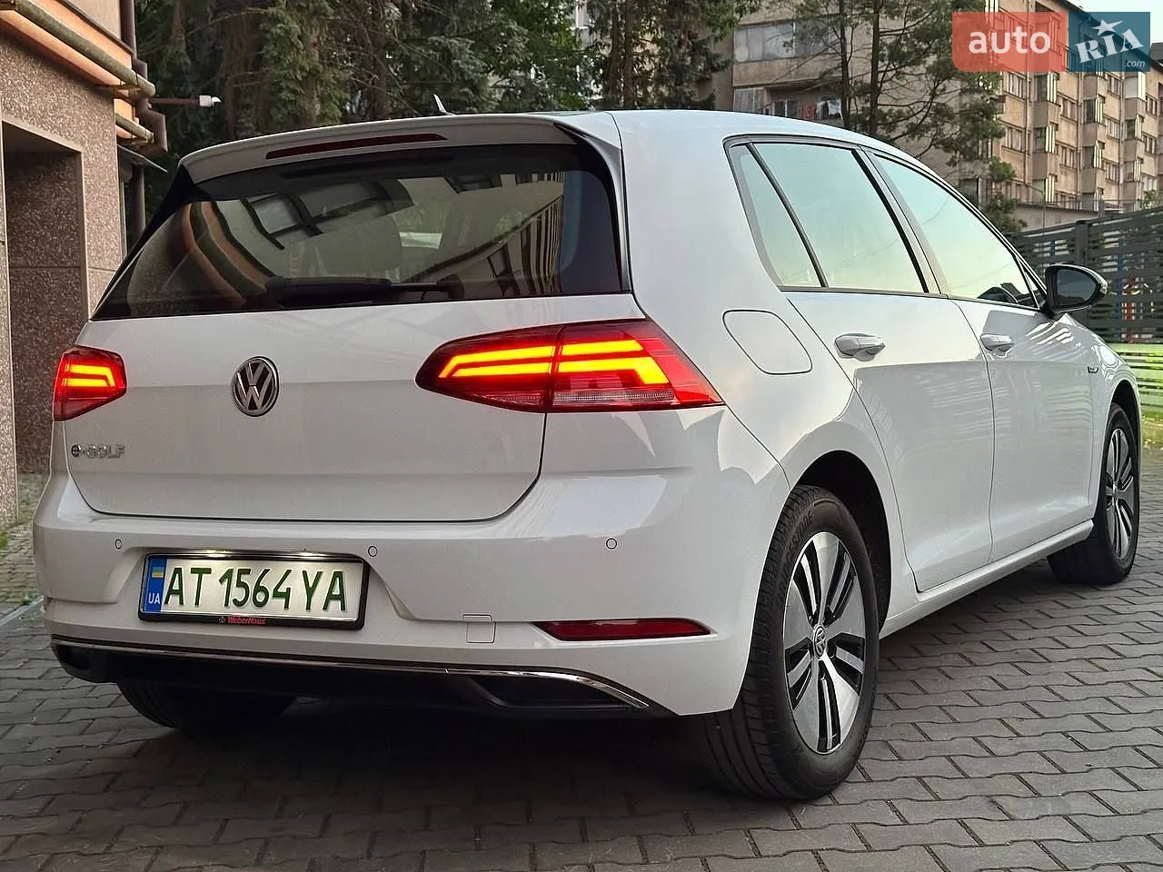 2020 Volkswagen Golf - мініатюра 9