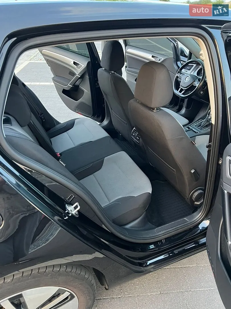 2014 Volkswagen Golf - мініатюра 12