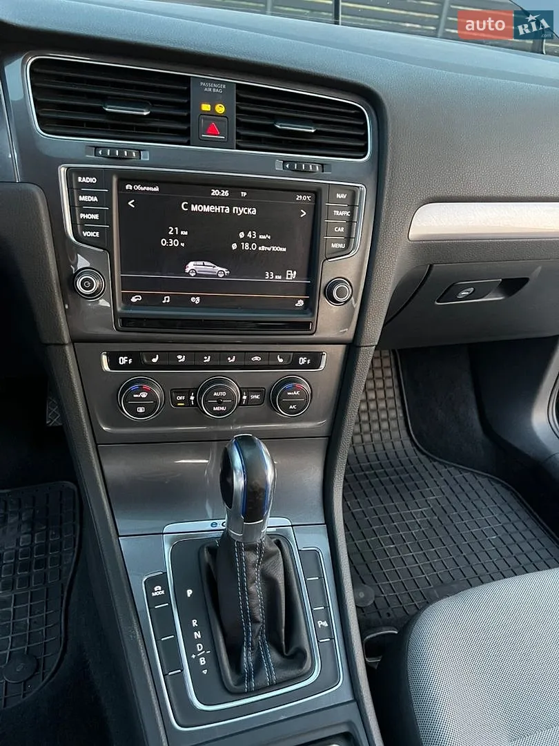 2014 Volkswagen Golf - мініатюра 21