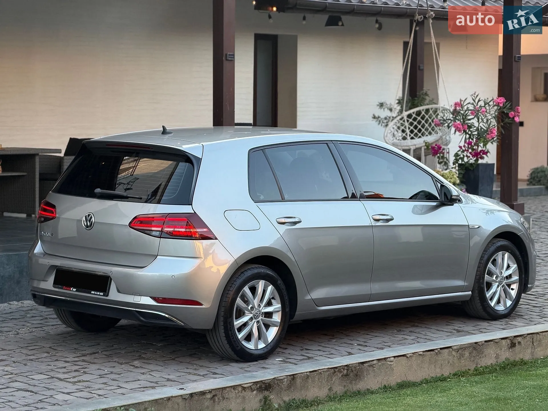 2019 Volkswagen Golf - мініатюра 8