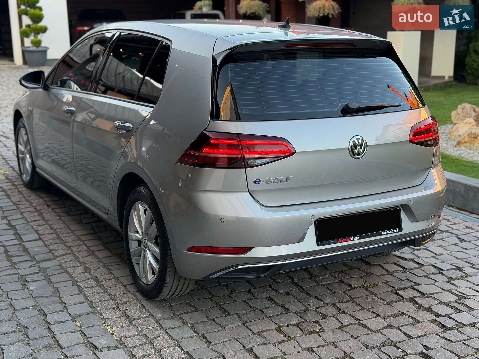 2019 Volkswagen Golf - мініатюра 12