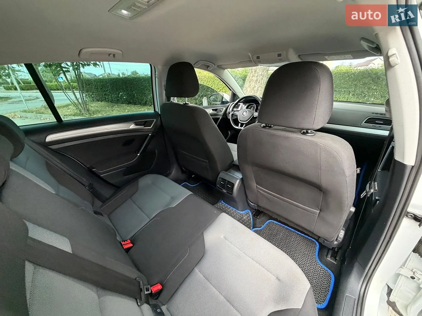 2014 Volkswagen Golf - мініатюра 31
