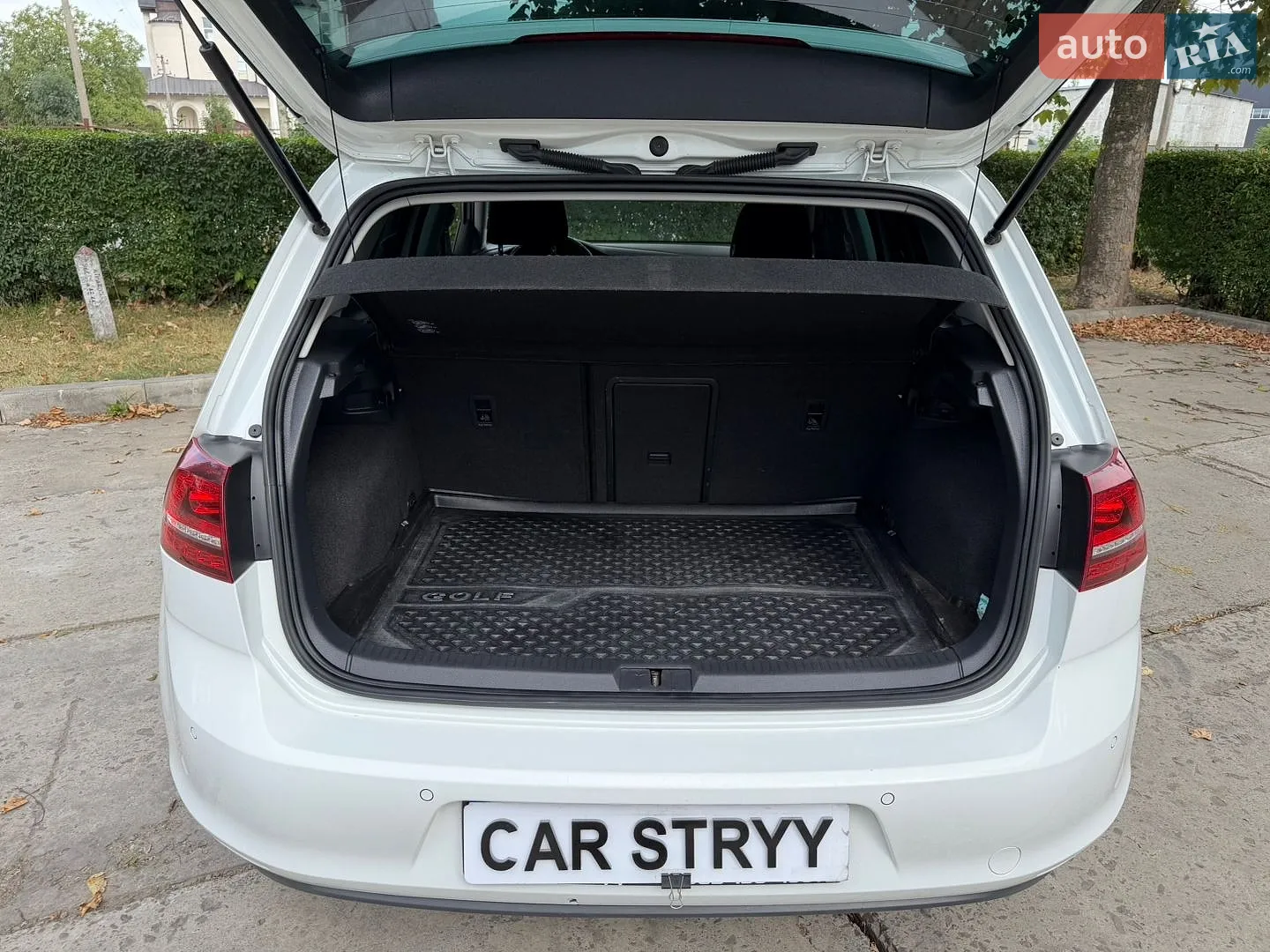 2014 Volkswagen Golf - мініатюра 35