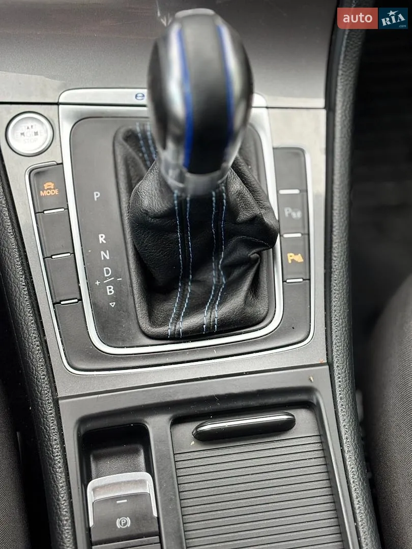 2014 Volkswagen Golf - мініатюра 17