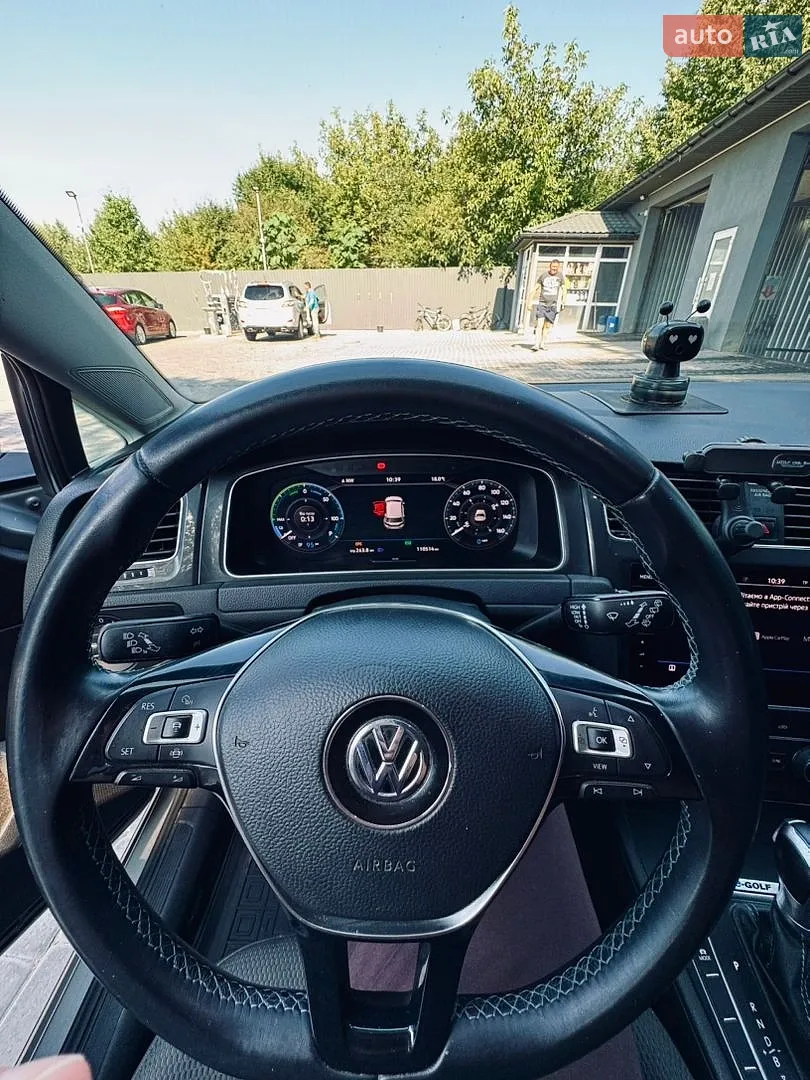 2019 Volkswagen Golf - мініатюра 25