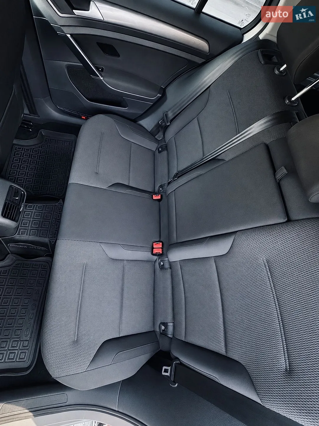 2019 Volkswagen Golf - мініатюра 38