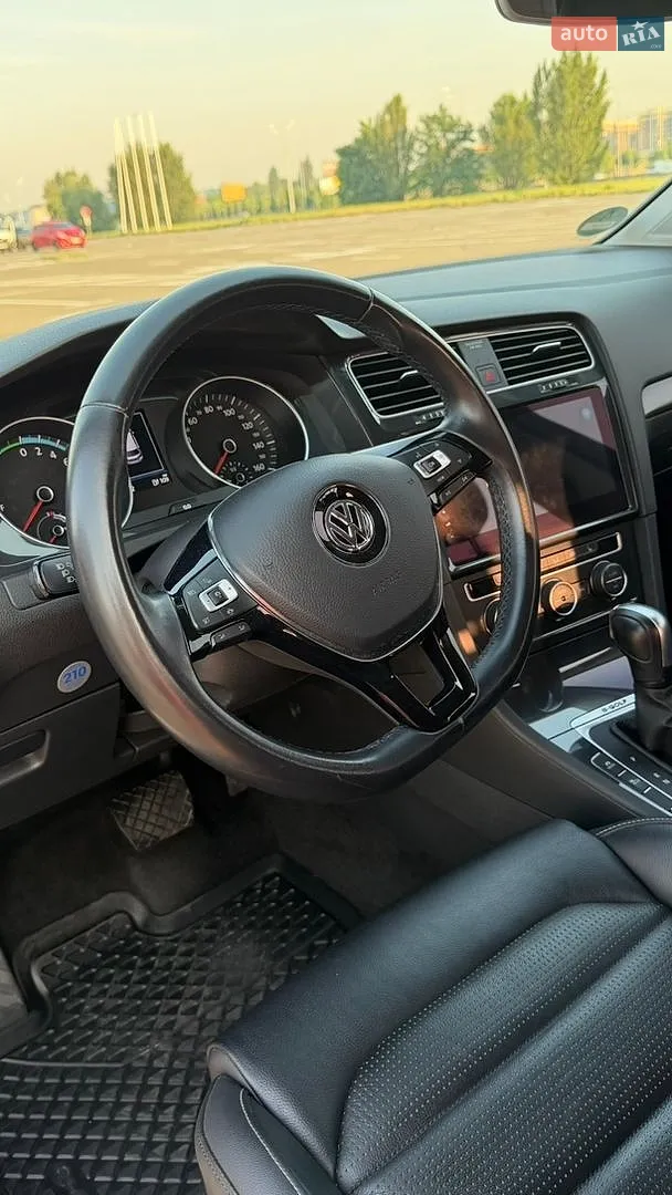 2019 Volkswagen Golf - мініатюра 46