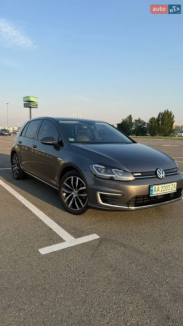2019 Volkswagen Golf - мініатюра 8