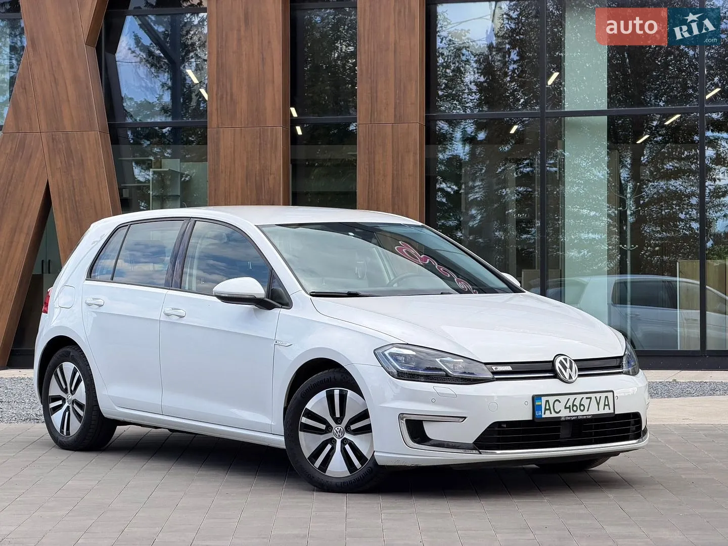 2018 Volkswagen Golf - фото 1