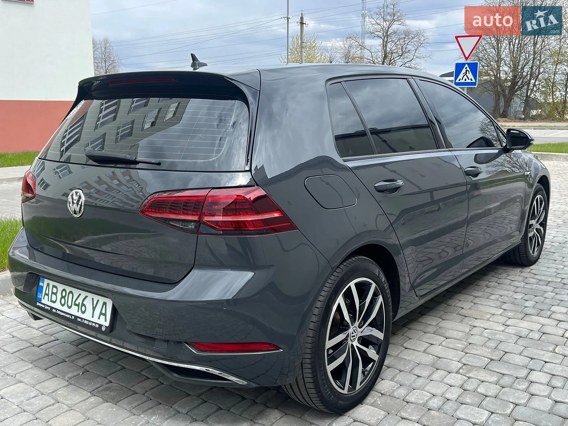 2020 Volkswagen Golf - мініатюра 6