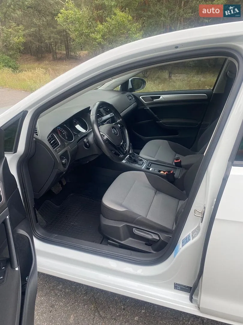 2014 Volkswagen Golf - мініатюра 21