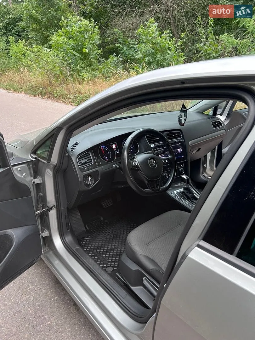 2017 Volkswagen Golf - мініатюра 23