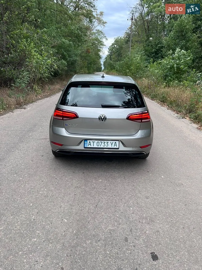 2017 Volkswagen Golf - мініатюра 10